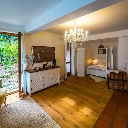 Apartment Einliegerwohnung In Einer Muehle Vor Den Toren Frankfurts, Ideal Fuer Messegaeste Oder Stop Over Dreieich