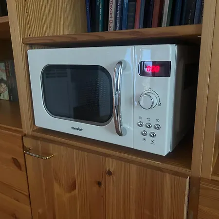 Einliegerwohnung In Einer Muehle Vor Den Toren Frankfurts, Ideal Fuer Messegaeste Oder Stop Over Apartment