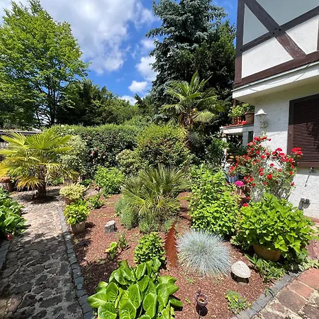 דירה Einliegerwohnung In Einer Muehle Vor Den Toren Frankfurts, Ideal Fuer Messegaeste Oder Stop Over דרייאייך