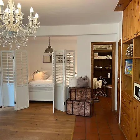 Einliegerwohnung In Einer Muehle Vor Den Toren Frankfurts, Ideal Fuer Messegaeste Oder Stop Over דירה