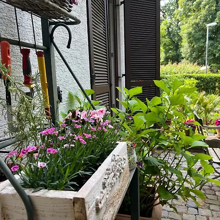 Einliegerwohnung In Einer Muehle Vor Den Toren Frankfurts, Ideal Fuer Messegaeste Oder Stop Over Apartment Dreieich