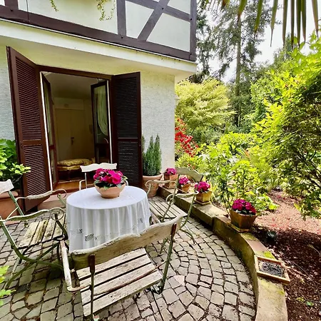 Einliegerwohnung In Einer Muehle Vor Den Toren Frankfurts, Ideal Fuer Messegaeste Oder Stop Over דירה דרייאייך